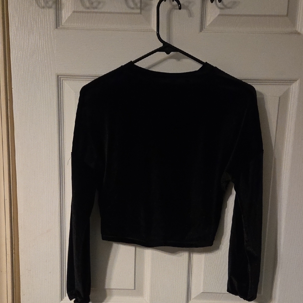 Source Unknown Black Sequin Crop Top - image 2